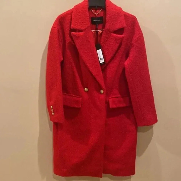 -
BCBGMAXAZRIA Boucle coat,gold tone button’s - Picture 6 of 15